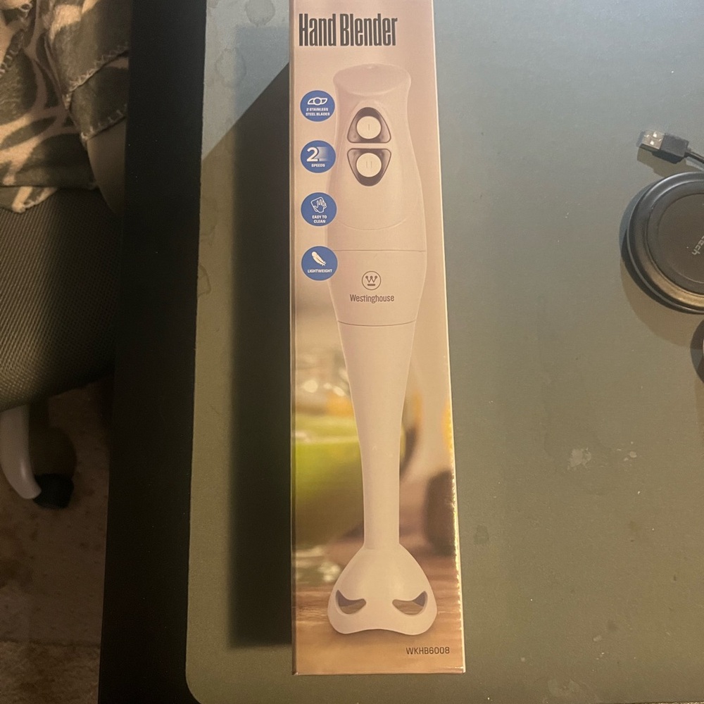 White Westinghouse Hand Blender